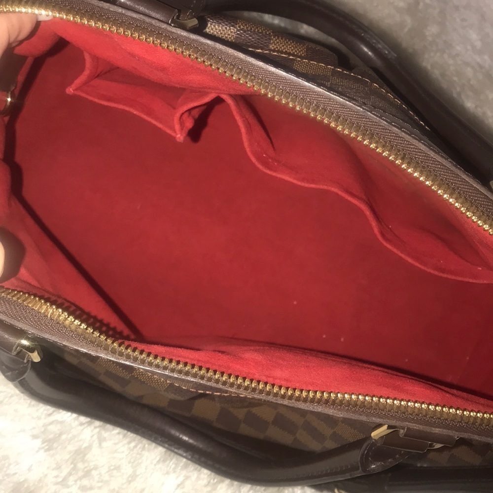 Authentic Louis Vuitton large purse! - Picture 5 of 7